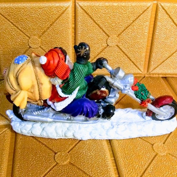 SANTA ON A MOTORCYCLE W/SACK OF GIFTS - Picture 2 of 6